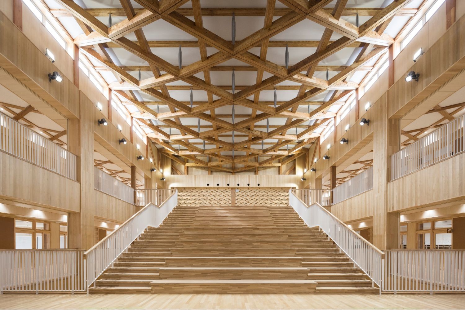 六戸町立義務教育学校 六戸学園